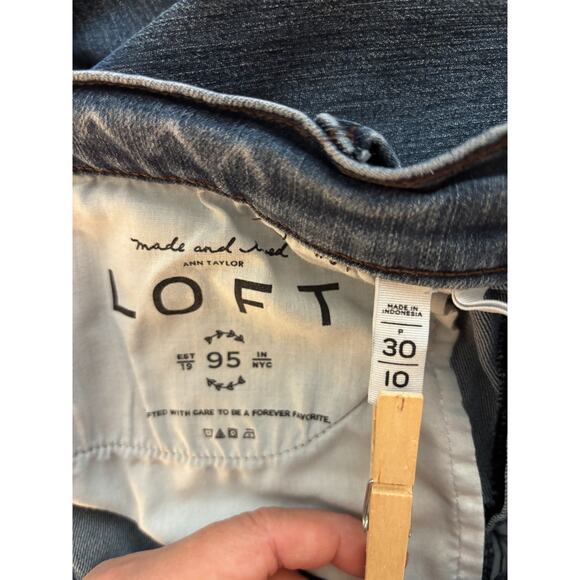 Ann Taylor Loft Modern Straight Jeans | Women’s 10 | Blue Denim | Classic Fit - Picture 9 of 10